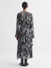 Reiss Black Callie Belted Ruffle Printed Midi Dress - Image 4 of 5