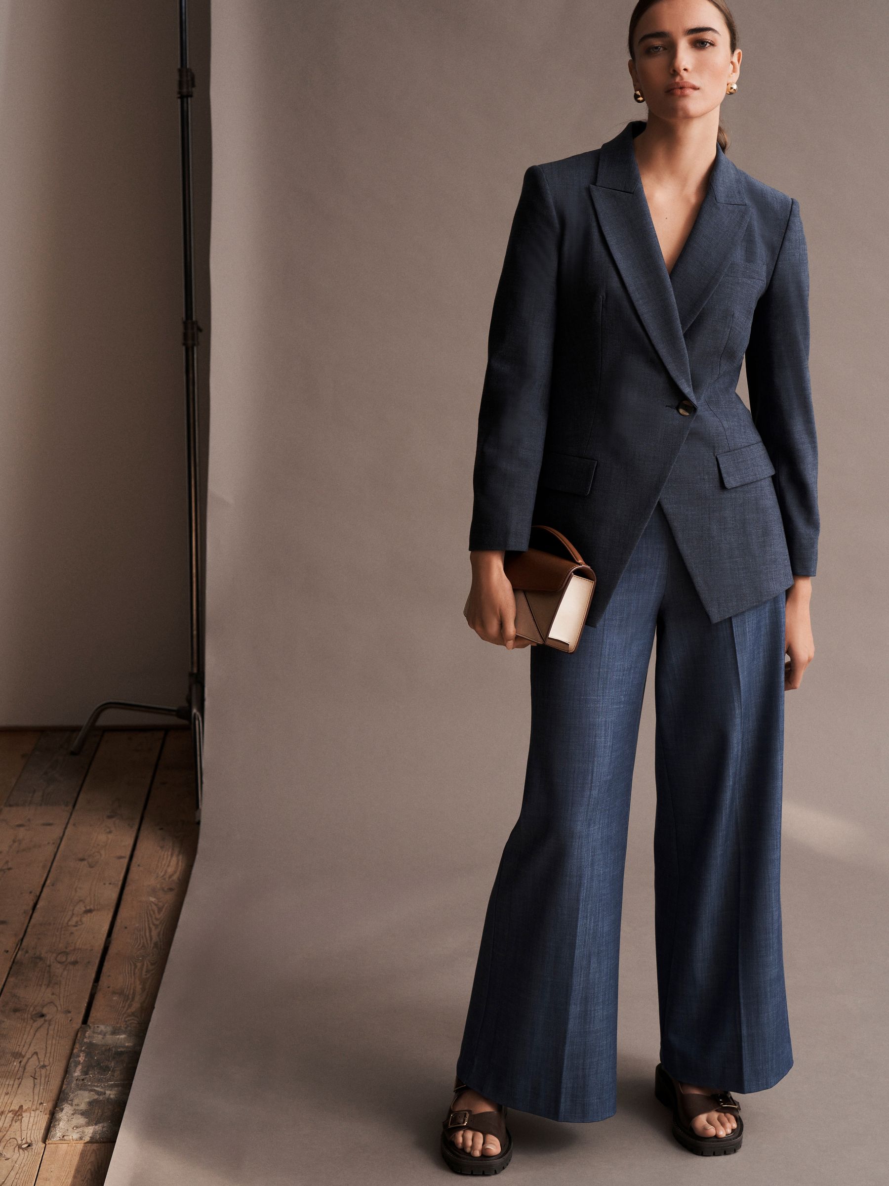 Wide leg trousers denim store