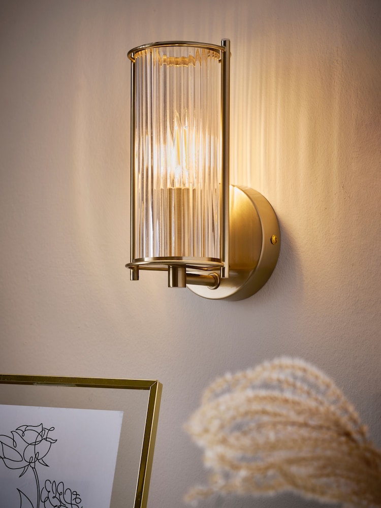 Brass Hertford Wall Light - Image 1 of 6