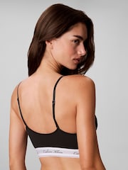 حمالة صدر من Calvin Klein - قطن مودال أيقوني - صورة 4 من 6