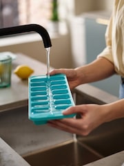 Joseph Joseph Blue Flow Easy-fill Icecube Tray 2pk - Image 2 of 6