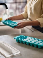 Joseph Joseph Blue Flow Easy-fill Icecube Tray 2pk - Image 3 of 6