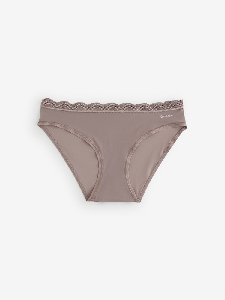 Grå - Calvin Klein Bikini Trusser - Mikrostræk med blonder - Billede 1 af 1 Grå - Calvin Klein Bikini Trusser - Mikrostræk med blonder - Billede 1 af 1