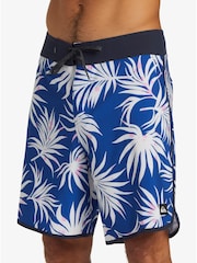 Quiksilver Blue Leaf Print Surfsilk Board Shorts - Image 5 of 7