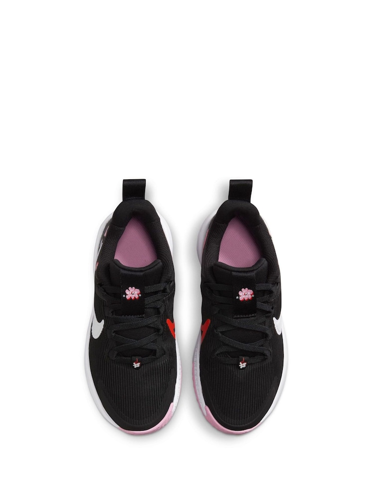 Nike Black/White Floral Junior Star Runner 4 Trainers - Image 8 of 12