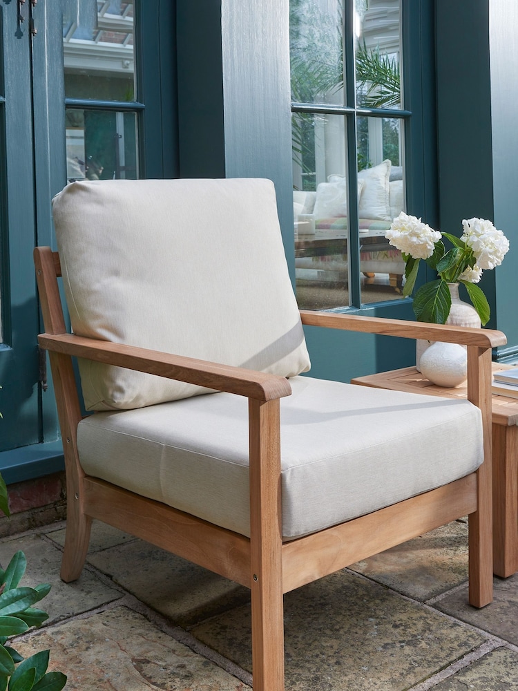 Laura Ashley Grey Garden Salcey Teak Lounging Chair With Saunton Natural Cushion - Image 2 of 4