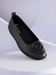 Black Forever Comfort With Motionflex Hardware Ballerina Shoes - Image 5 of 8