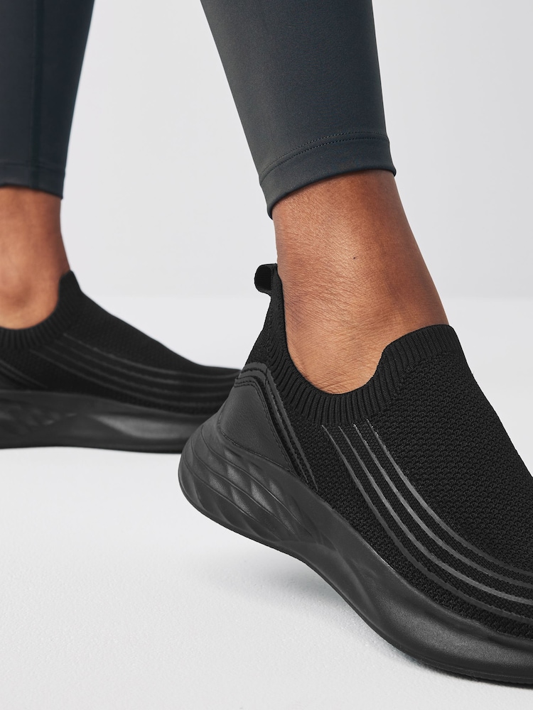 Schwarz - Active Sports Turnschuhe zum Hineinschlüpfen - Bild 8 von 8 Schwarz - Active Sports Turnschuhe zum Hineinschlüpfen - Bild 8 von 8