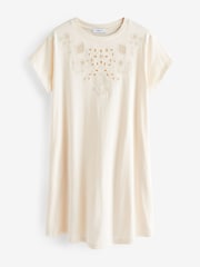 Ecru Creme - Besticktes Mini-Sommerkleid aus Jersey - Bild 5 von 6