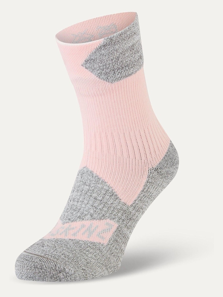Sealskinz Bircham Waterproof All Weather Ankle Length Socks - Image 1 of 2 Sealskinz Bircham Waterproof All Weather Ankle Length Socks - Image 1 of 2