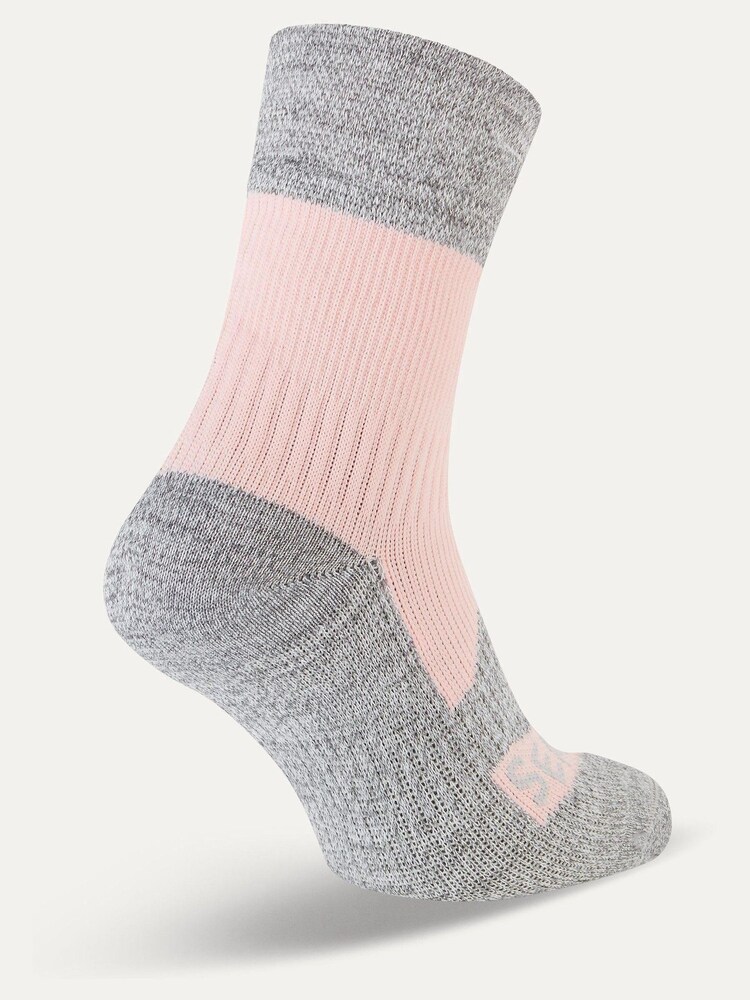 Sealskinz Bircham Waterproof All Weather Ankle Length Socks - Image 2 of 2 Sealskinz Bircham Waterproof All Weather Ankle Length Socks - Image 2 of 2