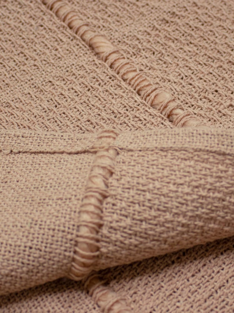 furn. Pink Motti Throw - Image 3 of 3