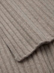 The White Company Grey Cashmere Ribbed Scarf - Image 3 of 3