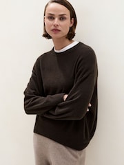 Свободный кашемировый джемпер с круглым вырезом The White Company - Изображение 3 4