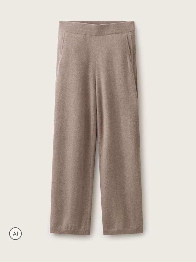 The White Company Natural Cashmere Rib Detail Wide Detail Joggers - Image 5 of 5