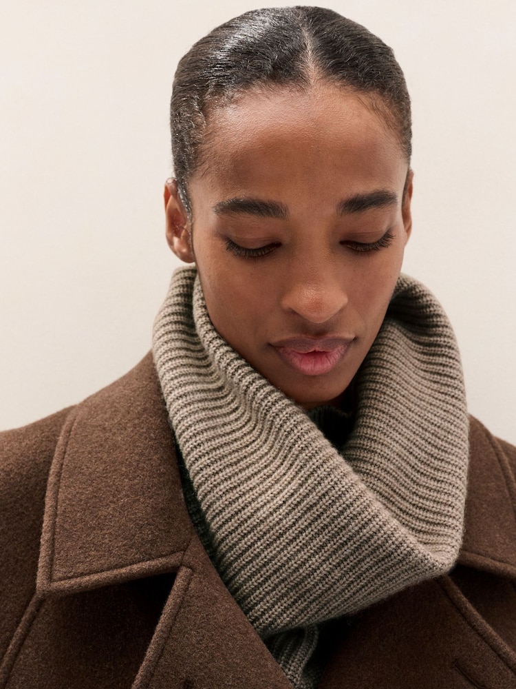 The White Company Grey Ribbed Snood With Cashmere - Image 2 of 2 The White Company Grey Ribbed Snood With Cashmere - Image 2 of 2