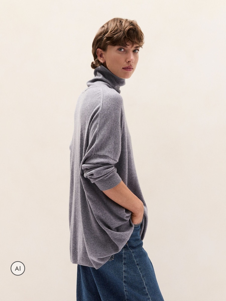 The White Company Grey Oversized Longline Funnel Neck Jumper With Cashmere - Image 2 of 5 The White Company Grey Oversized Longline Funnel Neck Jumper With Cashmere - Image 2 of 5