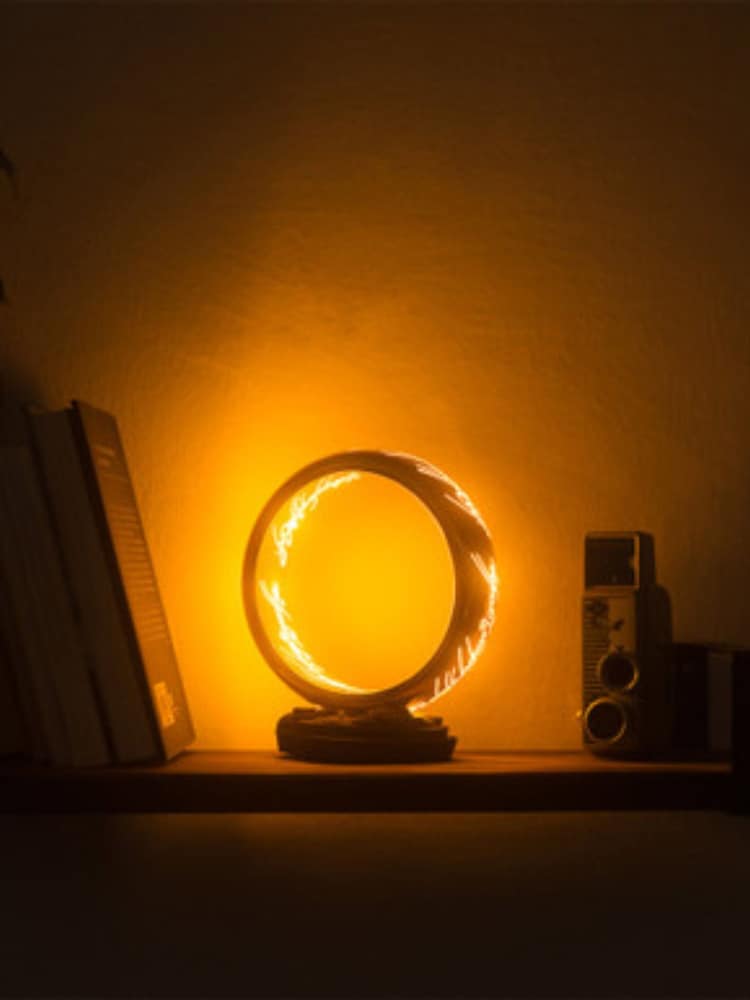 MenKind Gold Lord Of The Rings One Lamp Magical Glow - Image 2 of 9 MenKind Gold Lord Of The Rings One Lamp Magical Glow - Image 2 of 9