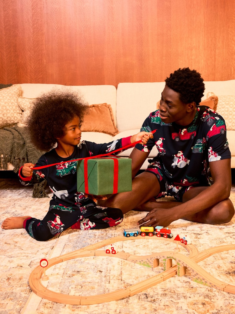 Chelsea Peers Blue Christmas Santa Road Trip Print Long Pyjamas Set - Image 7 of 7 Chelsea Peers Blue Christmas Santa Road Trip Print Long Pyjamas Set - Image 7 of 7