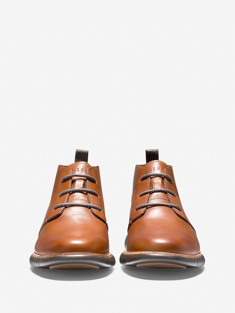Cole Haan Tan Brown Chukka Boots - Image 2 of 6 Cole Haan Tan Brown Chukka Boots - Image 2 of 6