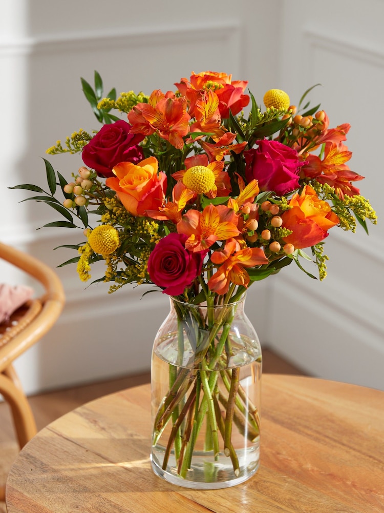 Bloom & Wild The Alejo Bouquet - Image 1 of 3