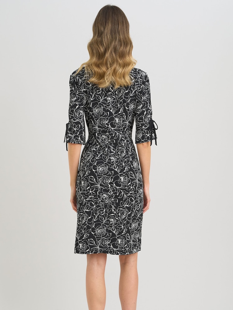 Gina Bacconi Black Floral Shift Dress With Bow Detail - Image 2 of 7