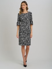 Gina Bacconi Black Floral Shift Dress With Bow Detail - Image 5 of 7