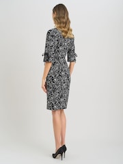 Gina Bacconi Black Floral Shift Dress With Bow Detail - Image 6 of 7