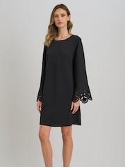 Gina Bacconi Black Anisa Lace-Cuff Shift Dress - Image 1 of 5