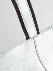 Rockett St George Silver Premium Leather Oversized Shopper Bag - Image 7 of 11