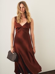 Braun - Mint Velvet Midikleid aus Satin mit Spitzen-Detail - Bild 1 von 8