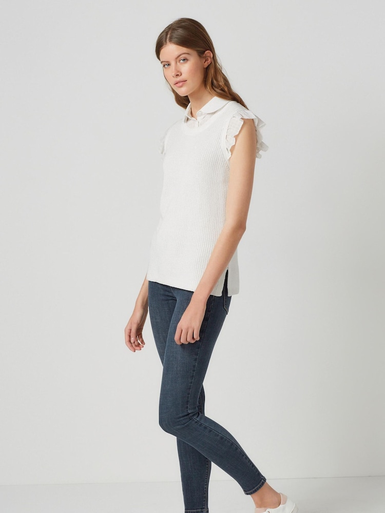 White Collar Layer With Short Frill Sleeve - Image 2 of 5