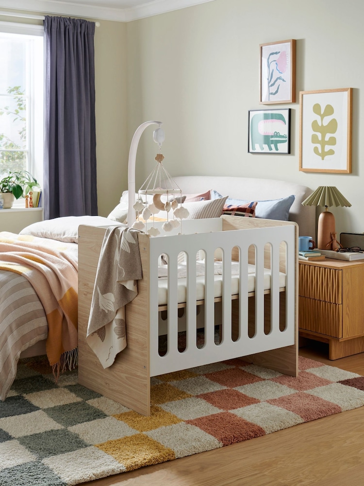 Mamas & Papas Cashmere Oak Vyne Mini Cot - Image 2 of 8 Mamas & Papas Cashmere Oak Vyne Mini Cot - Image 2 of 8