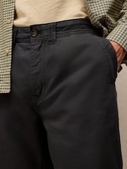 Pantalones casuales Chapman de White Stuff - Imagen 4 de 6