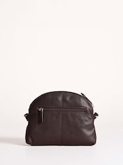 チョコレートブラウン - Lakeland Leather Elterwater カーブクロスボディバッグ - 画像 3 / 7