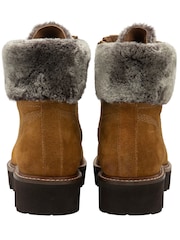 Braun - Ravel Stiefeletten aus Veloursleder mit Profilsohle und Schnürung - Bild 3 von 4