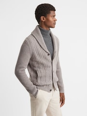 Reiss Mink Melange Ashbury Cotton Blend Cable Knit Cardigan - Image 4 of 5