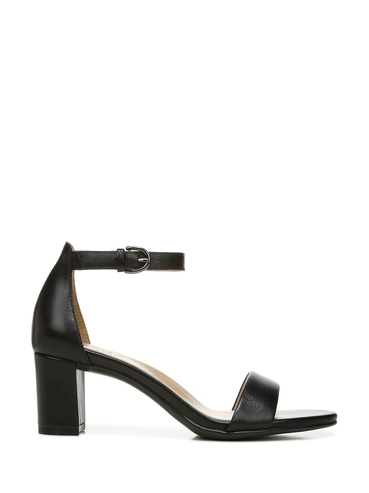 Negro - Sandalias de cuero con tacón Vera de Naturalizer - Imagen 1 de 7 Negro - Sandalias de cuero con tacón Vera de Naturalizer - Imagen 1 de 7