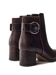 Moda in Pelle Brown Panay Round Toe Buckle Boots - Image 3 of 4