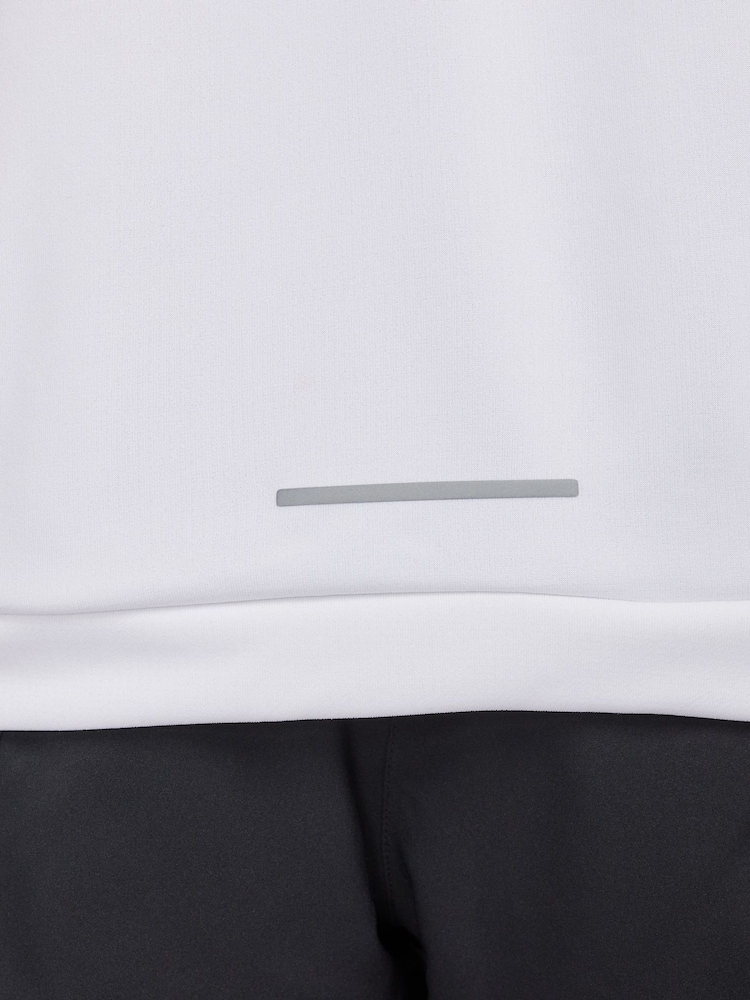 Nike White Swoosh Dri-FIT Half Zip Mid Layer - Image 6 of 6