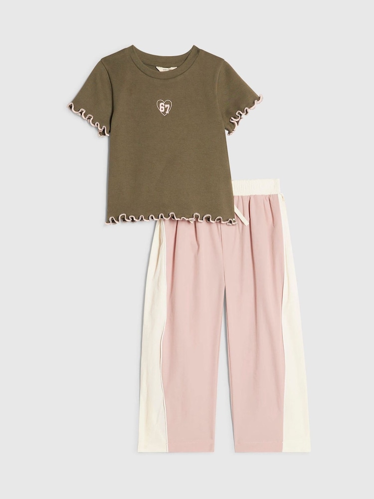 River Island Green Ribbed T-Shirt & Joggers Set - Image 2 of 5 River Island Green Ribbed T-Shirt & Joggers Set - Image 2 of 5