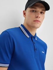 لون أزرق زاهٍ مع حافة ياقة باللون الأسود - BOSS Pallas 100% Cotton Polo Shirt - صورة 4 من 5