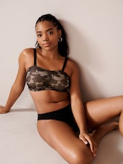Black Lace DD+ Non Pad Minimise Strapless Bandeau Bra - Image 2 of 8