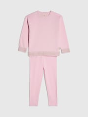 وردي - طقم من سويت شيرت بحزام خصر وبنطلون ضيّق من River Island - صورة 3 من 5