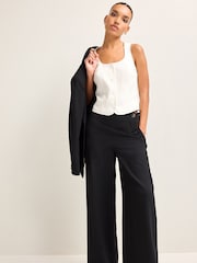 Schwarz - Superweite Tailored-Hose aus Krepp - Bild 1 von 6