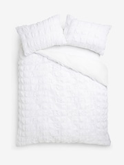 White Seersucker Supersoft Textured Duvet Cover and Pillowcase Set - Image 3 of 4