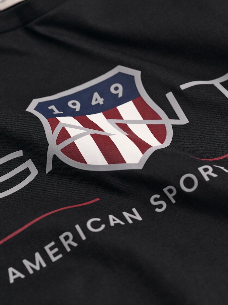 أسود - GANT Archive Shield Logo T-Shirt - صورة 6 من 6 أسود - GANT Archive Shield Logo T-Shirt - صورة 6 من 6