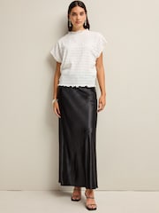 White Short Sleeve Textured T-Shirt - Image 2 of 6