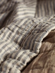 Secret Linen Store Sidney Stripe Quilted Throw - 4의 이미지 3