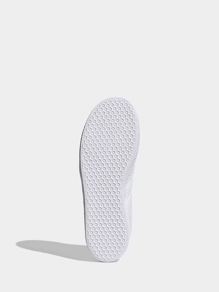 adidas Originals Gazelle Junior Trainers - Image 9 of 11